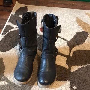 Biker boots